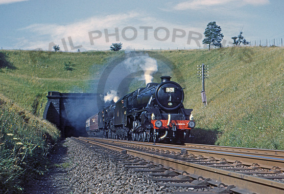 5 44871 Helm Tunnel 110868 CD781