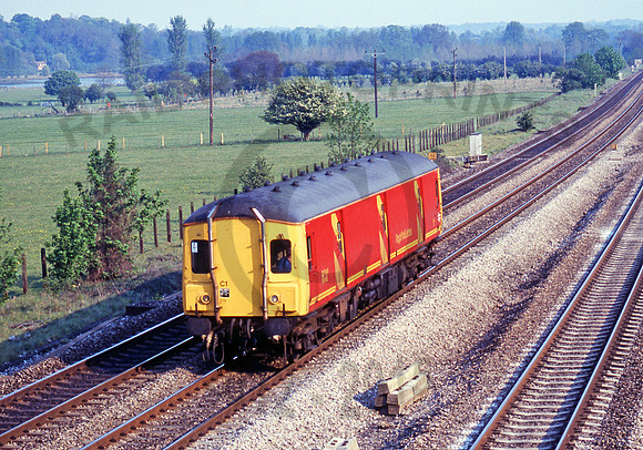 55994 Moreton 030590  JC225