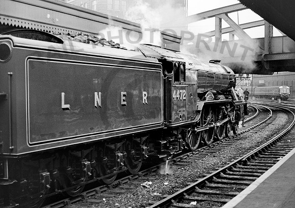 DMU 4472 Paddington  200463  CW333
