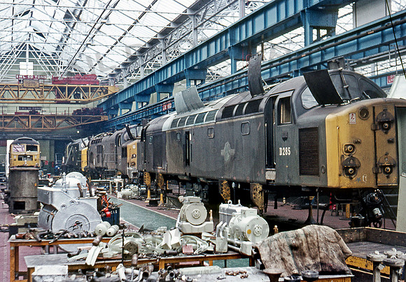 D285 Crewe Works 100570 HB037