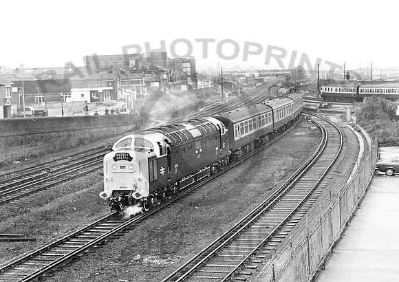 55015-Eastleigh-171081-JC870