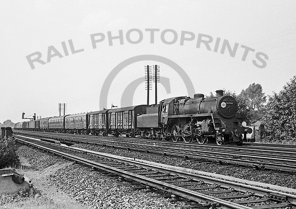 76034 Hampton Court Junction 090864 IT186