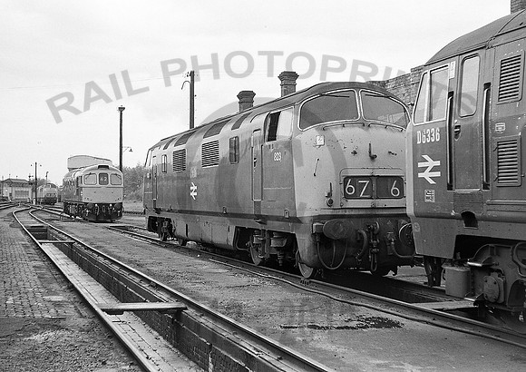 823-Y-Exeter-310571-DM355