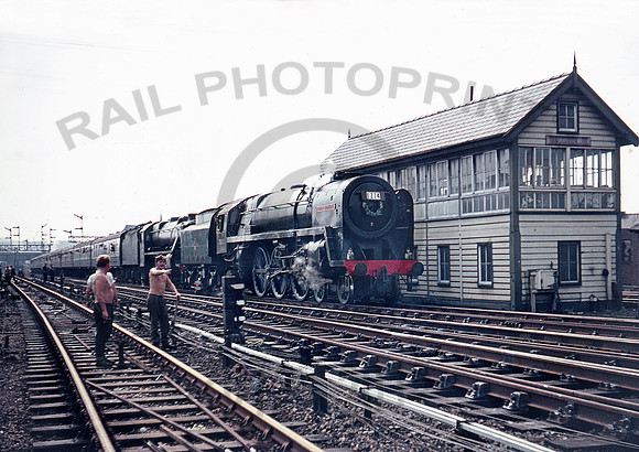70013-Y-BlackburnSouth-040868-JC401