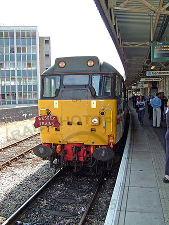 31454-Bristol-040804-RP012