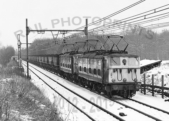 76032-76034-WestSilkstone-240281-JC374
