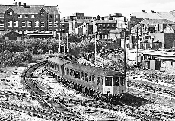 Class 104 Bolton 1985 CW449