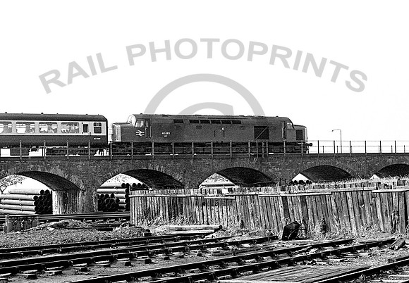 40063- Dundee-030678-JC
