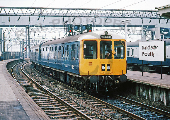 Class 104 M50481 Manchester Piccadilly 141078 GS963