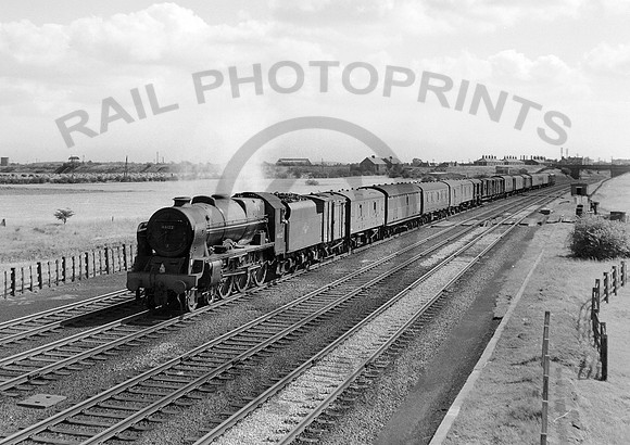 46122-Y-Golborne-0962-RPC513