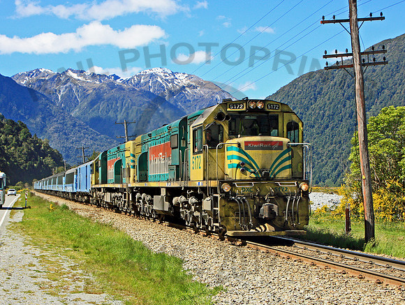 DXC5172-Y-Otira-081110-JC8124