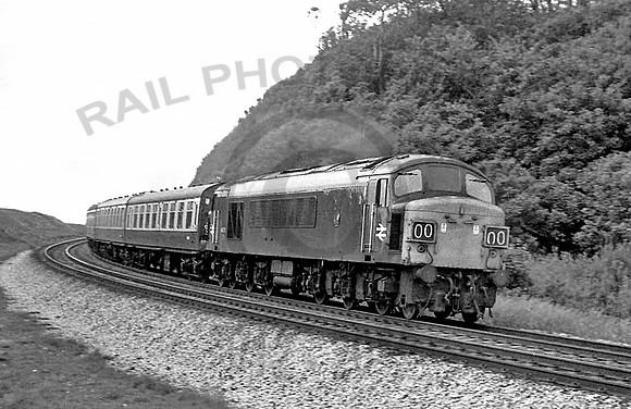 45013-LangstoneRock-160776-JC