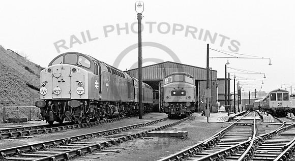 40004-46038-Buxton-260378-JC2