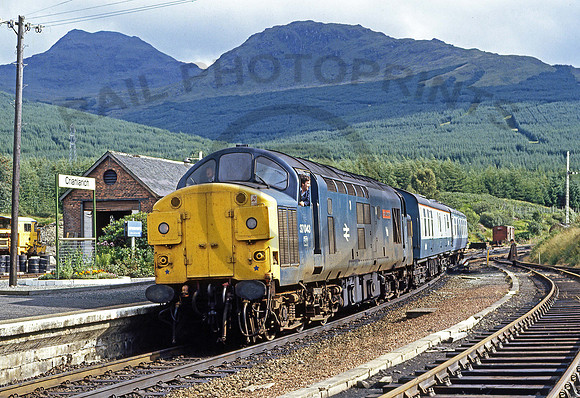 37043-Crianlarich-110684-JC334