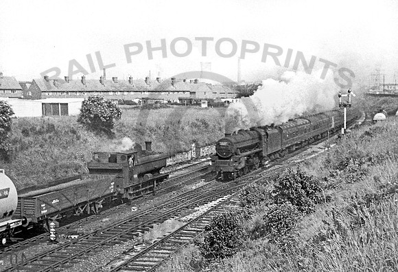 45283-Y-Priestfield-170765-BR746