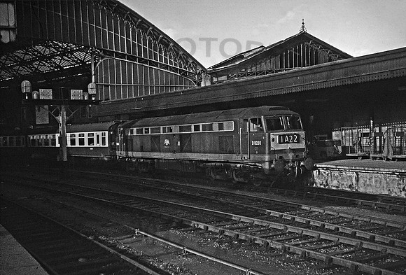 D0280 Bristol 250368 Bw
