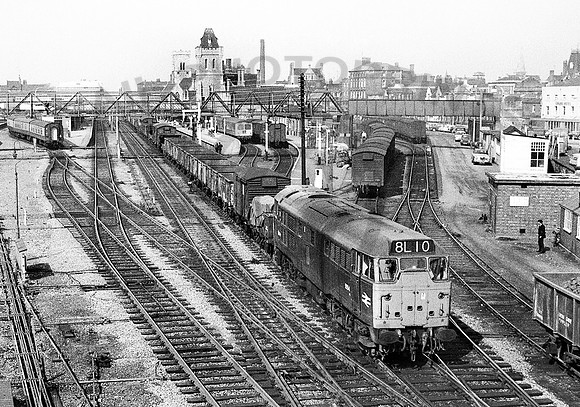 5554-Y-Lincoln-0369-323