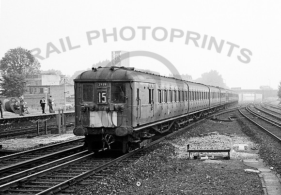 2933 Norwood Junction 1964 JDC572