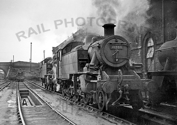 41208-Y-Bristol-BarrowRoad-1162-JC842