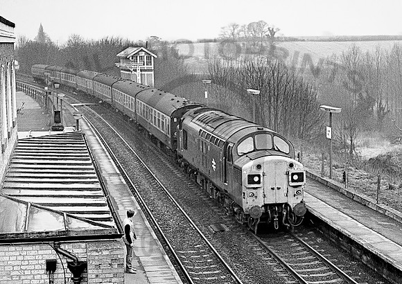 37023-Y-Audley-End-120180-JC708