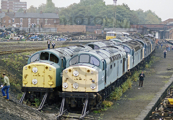 40s Crewe Works  271085 RPR899