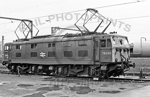76030-Y-Reddish-260378-JC