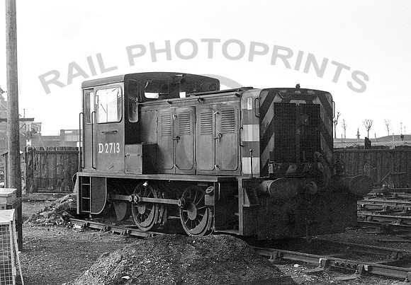 D2713-Dundee-1965-RPC296