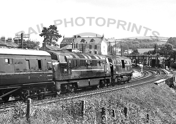 D831-Y-Totnes-0661-RPC747