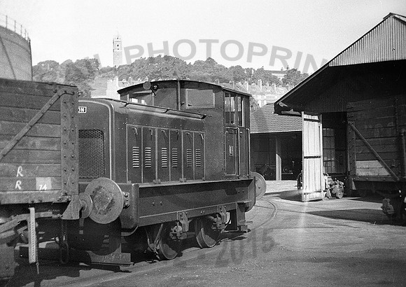 RH-Y-Canons Marsh Bristol-0752-RPC752