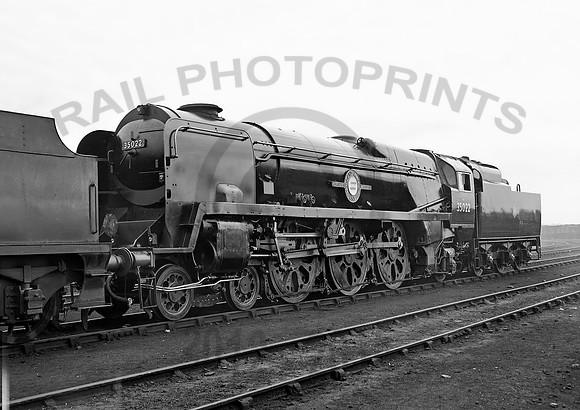 35022-Y-Eastleigh-211056-HB1320