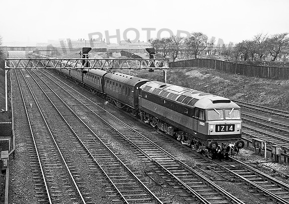 D1573-Y-Wigan-0464-RPC1