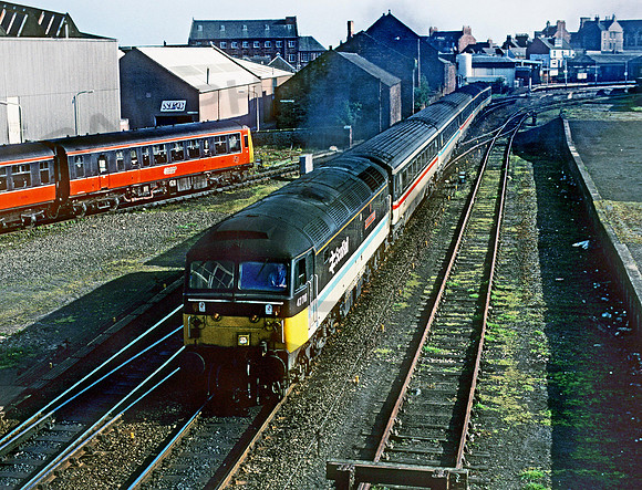 47716 Arbroath 010590 BR182