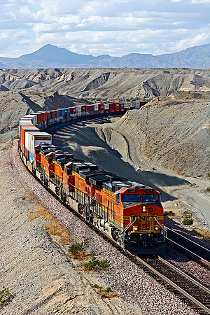 BNSF 5204 Park Moabi  070207 JC048