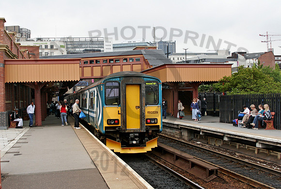 150229 Birmingham Moor St 270606 JC037