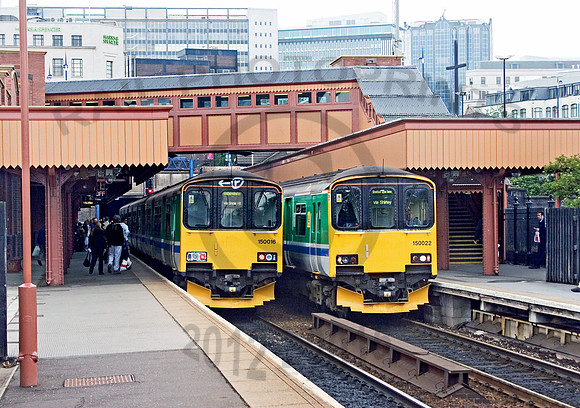 150016 & 022 Birmingham 270606 JC063