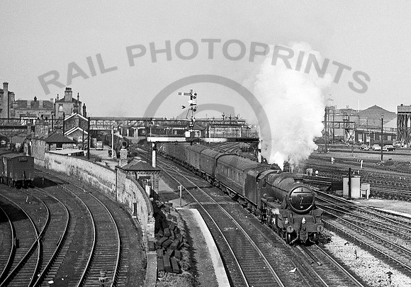 45442-Y-Derby-0463-RPC448