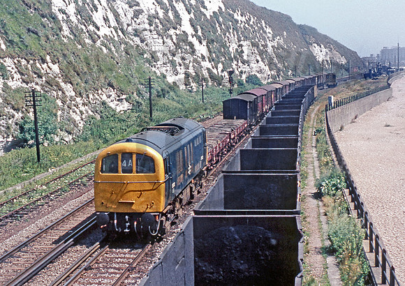 E5012 Folkestone Warren 0669 RPC966R