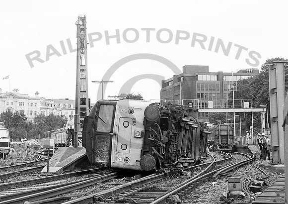 47288-Y-MaidstoneEast-060993-RPC379