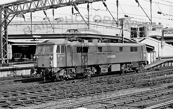87005-Y-Euston- 070478-JC
