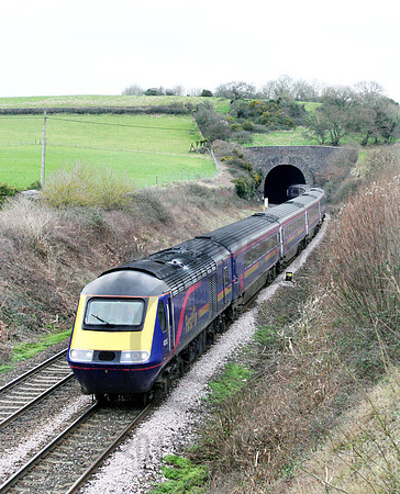 43023 Dainton Summit 270105 JC