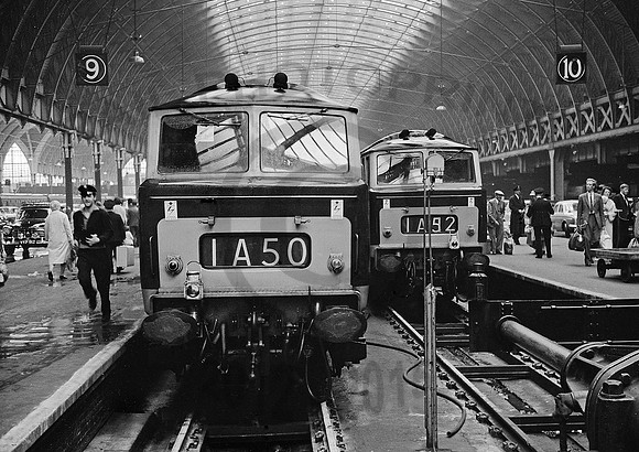D7054-D7067-Y-Paddington-060763-RP036