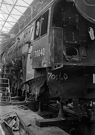 70040-Y-CreweWorks-160165-BR713