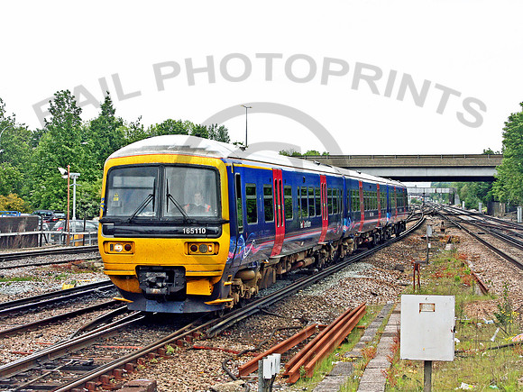 165110-Gatwick-140509-JC9210