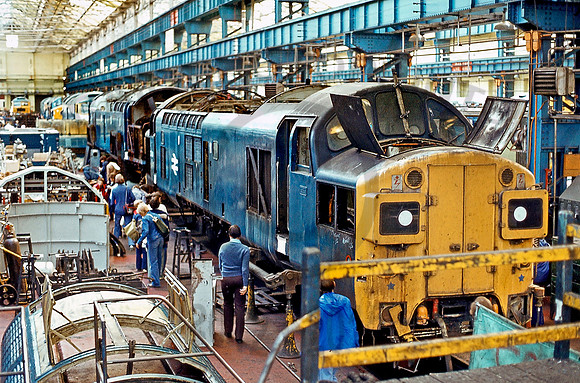 37001 Crewe Works 220979 GE001