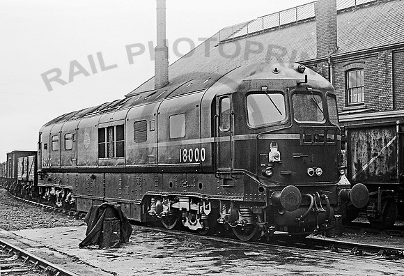 18000 Swindon 311054 RPC670