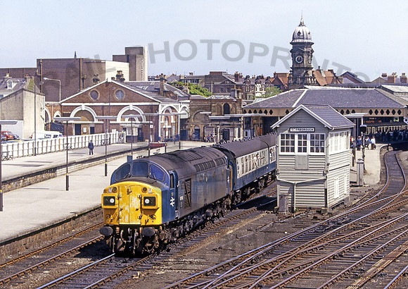 40141-Y-Scarborough-180683-JC118