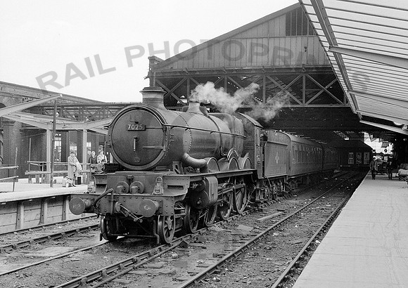 7025-Y-Chester-0762-AHB168