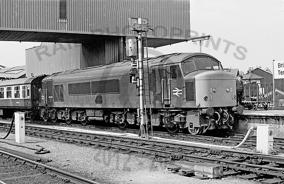 46009-Y-Bristol-200578-JC