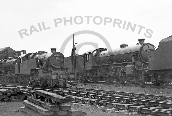 42235-61002-X-Eastfield-300764-BR257
