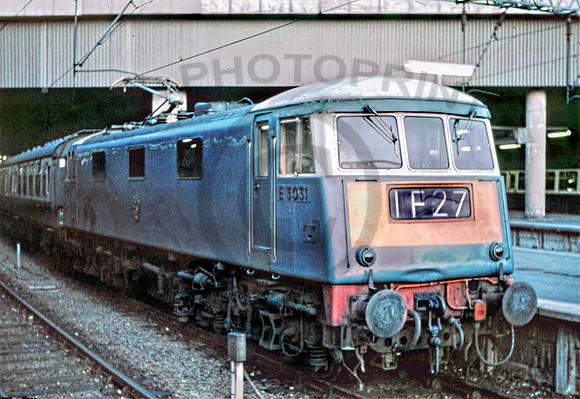 E3031 Euston 200668 RC-J287